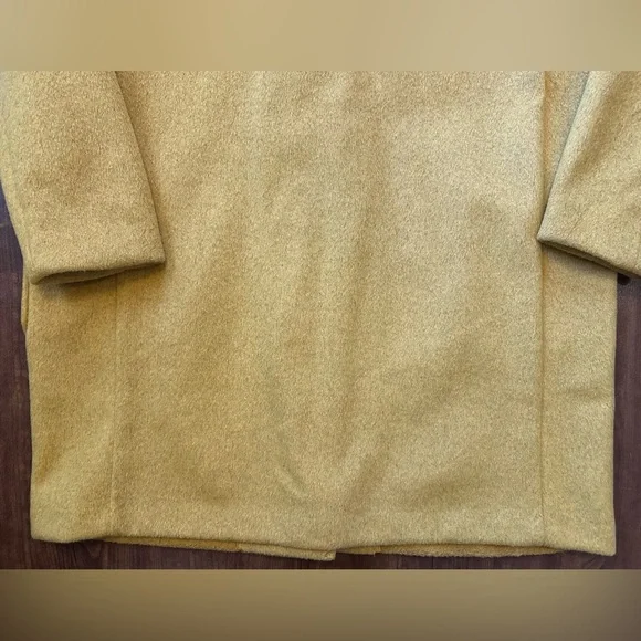 Old Navy Women’s Moleskin/ Faux Fur Peacoat Jacket Gold M - Picture 5 of 6